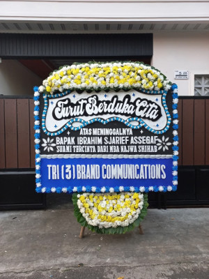 Papan Bunga Duka di Muara Samu
